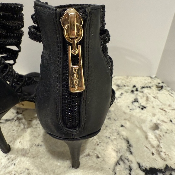 Bebe open toe stiletto webbed spiked chip heels - Picture 5 of 9